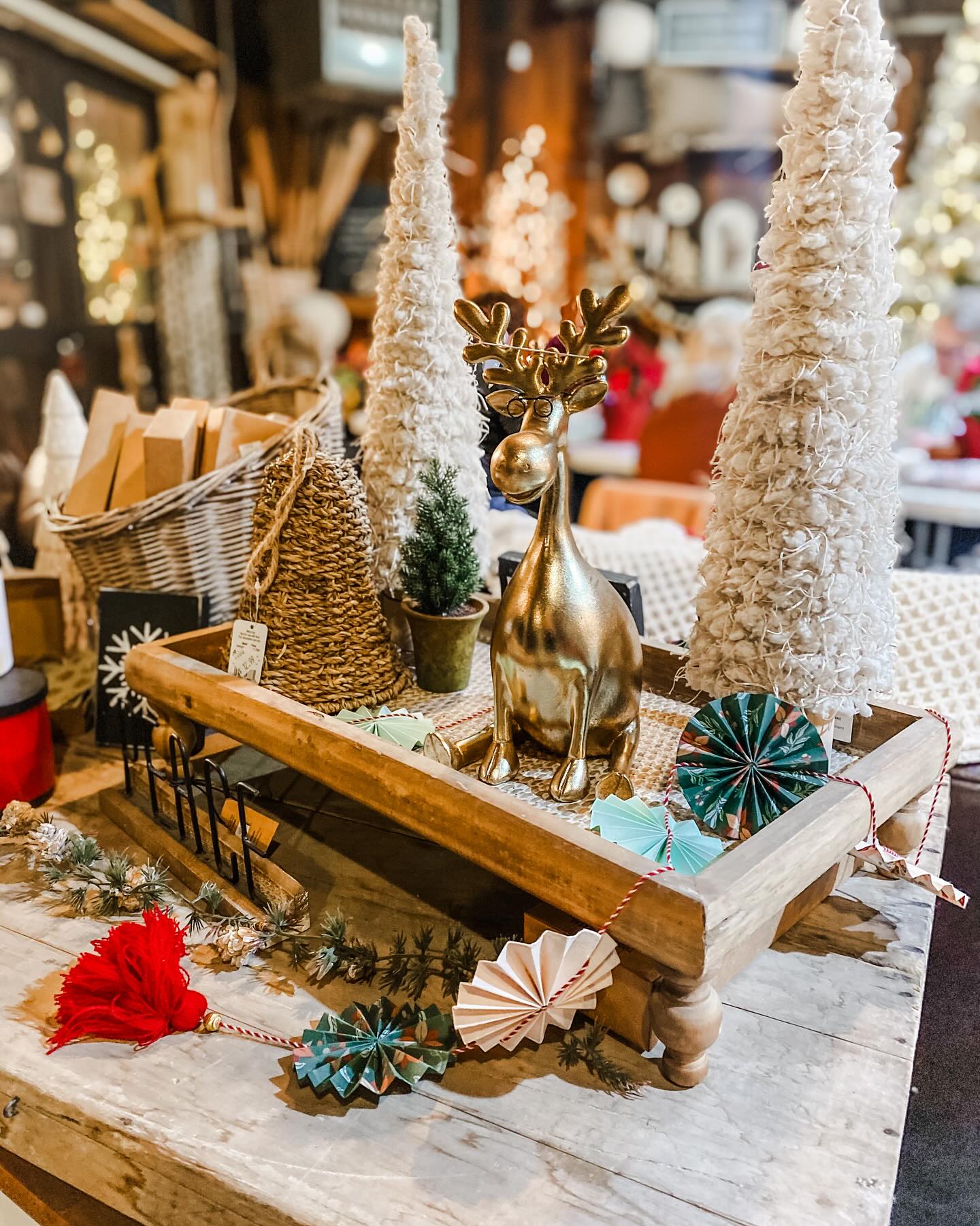 Lancaster greenhouse - christmas decor