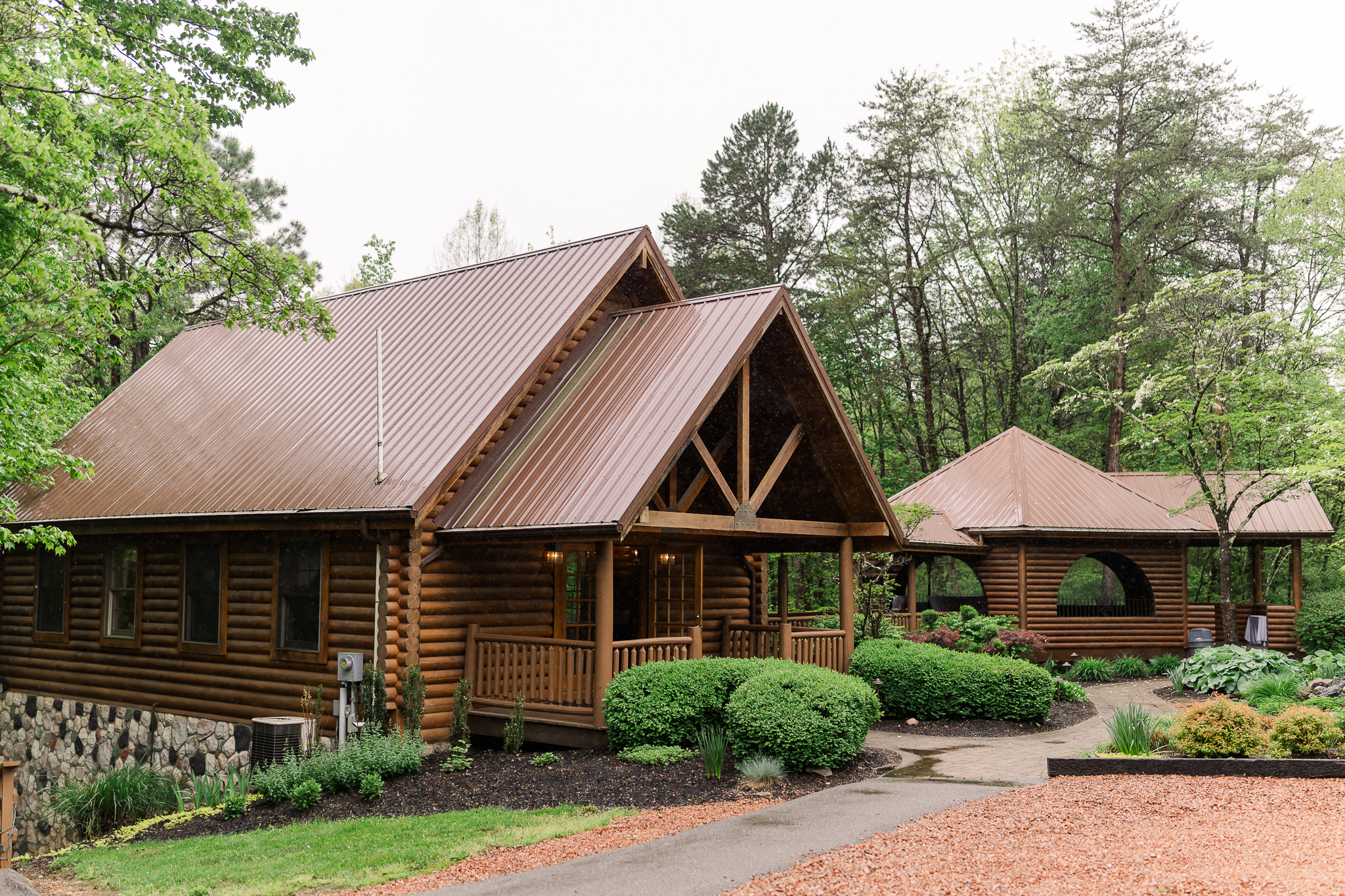 Hocking Hills Wedding Chapel, front of building