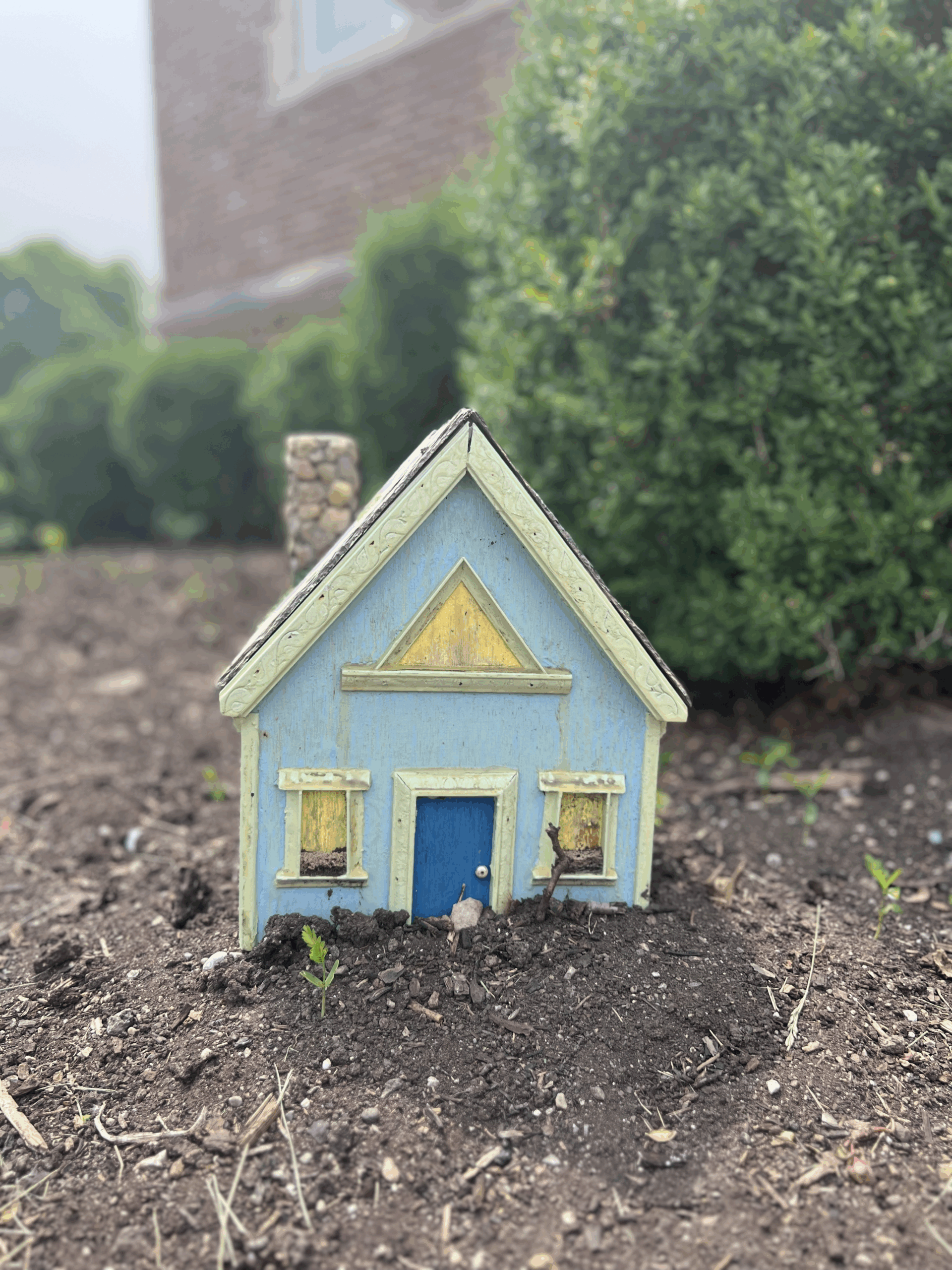 Fairy House located in the olde Pickerington village in pickerington Ohio in Fairfield county