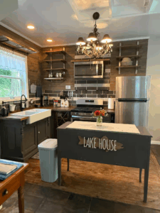 lakeside cottage kitchen
