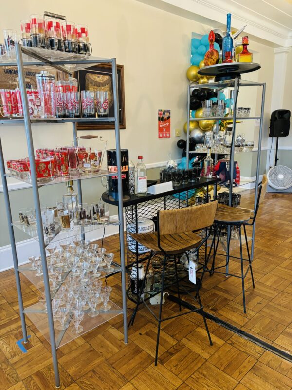 midcentury modern vendor show