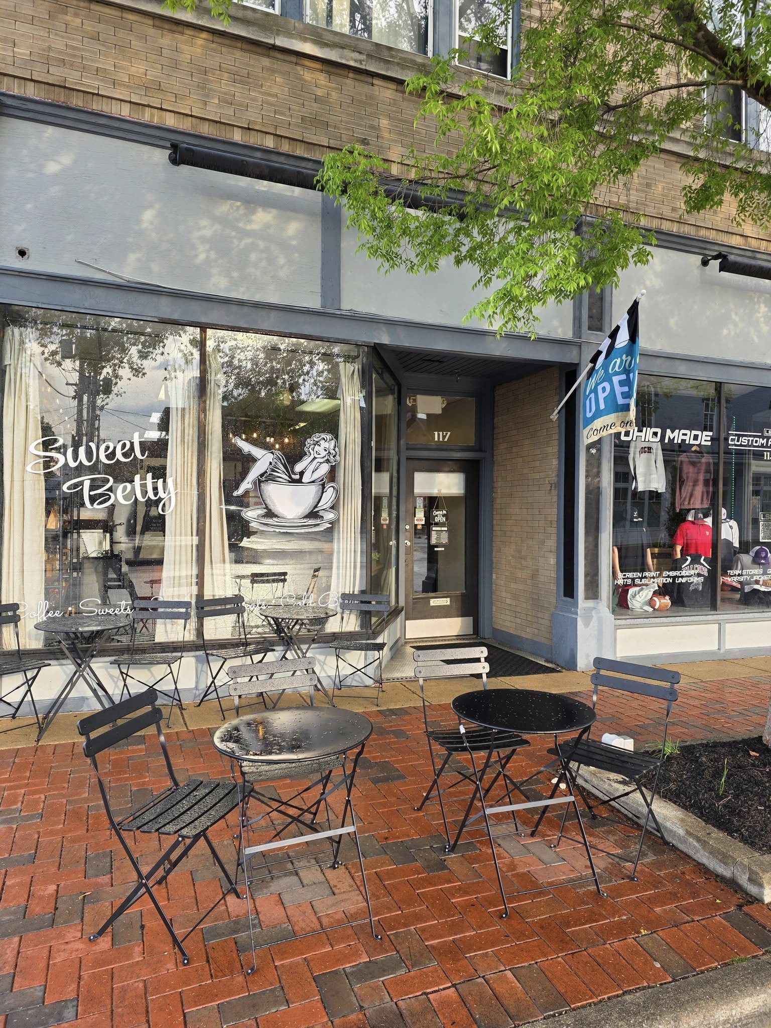 street view of sweet betty coffee shop in the spring