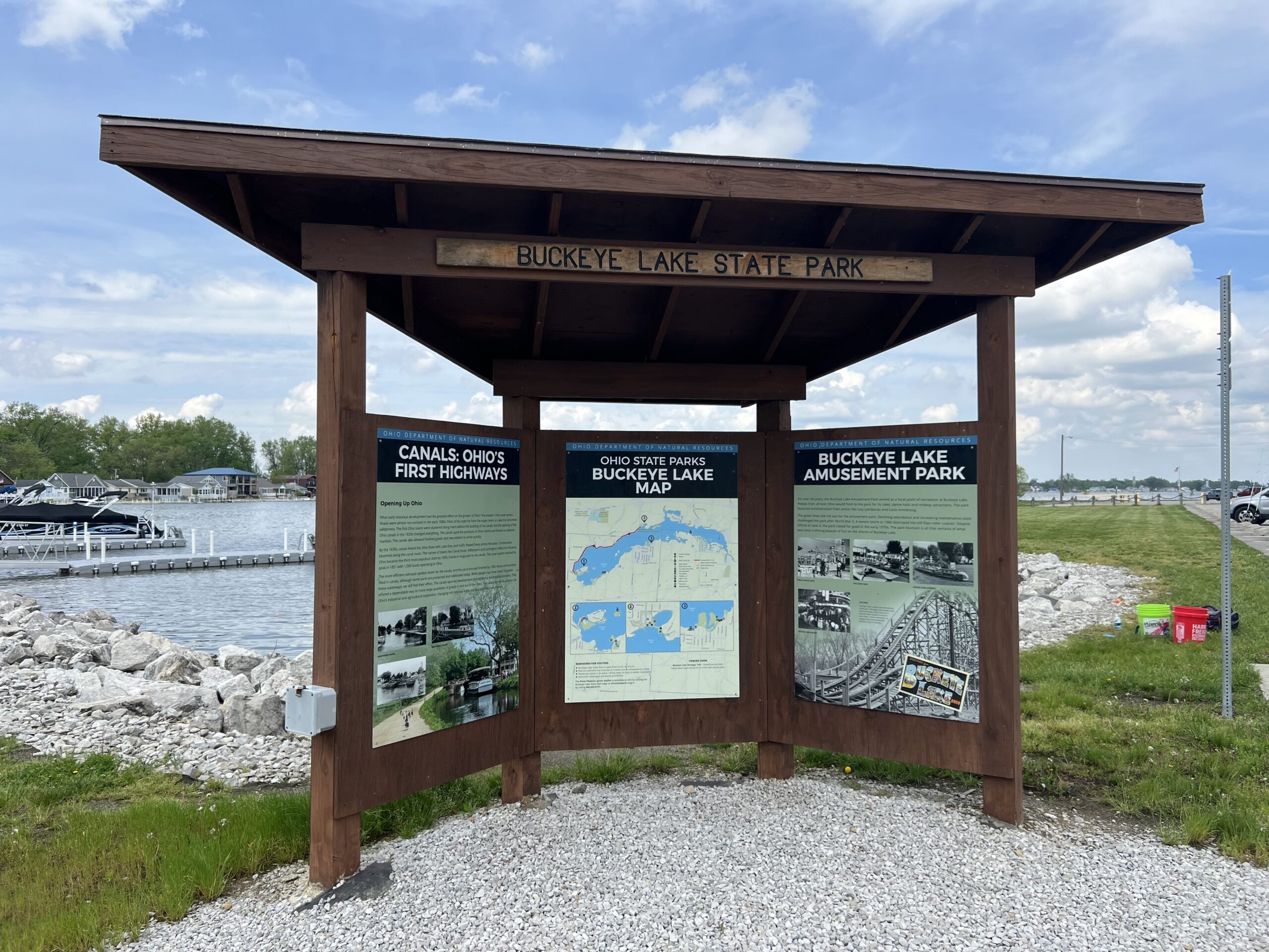canal heritage site at buckeye lake signage