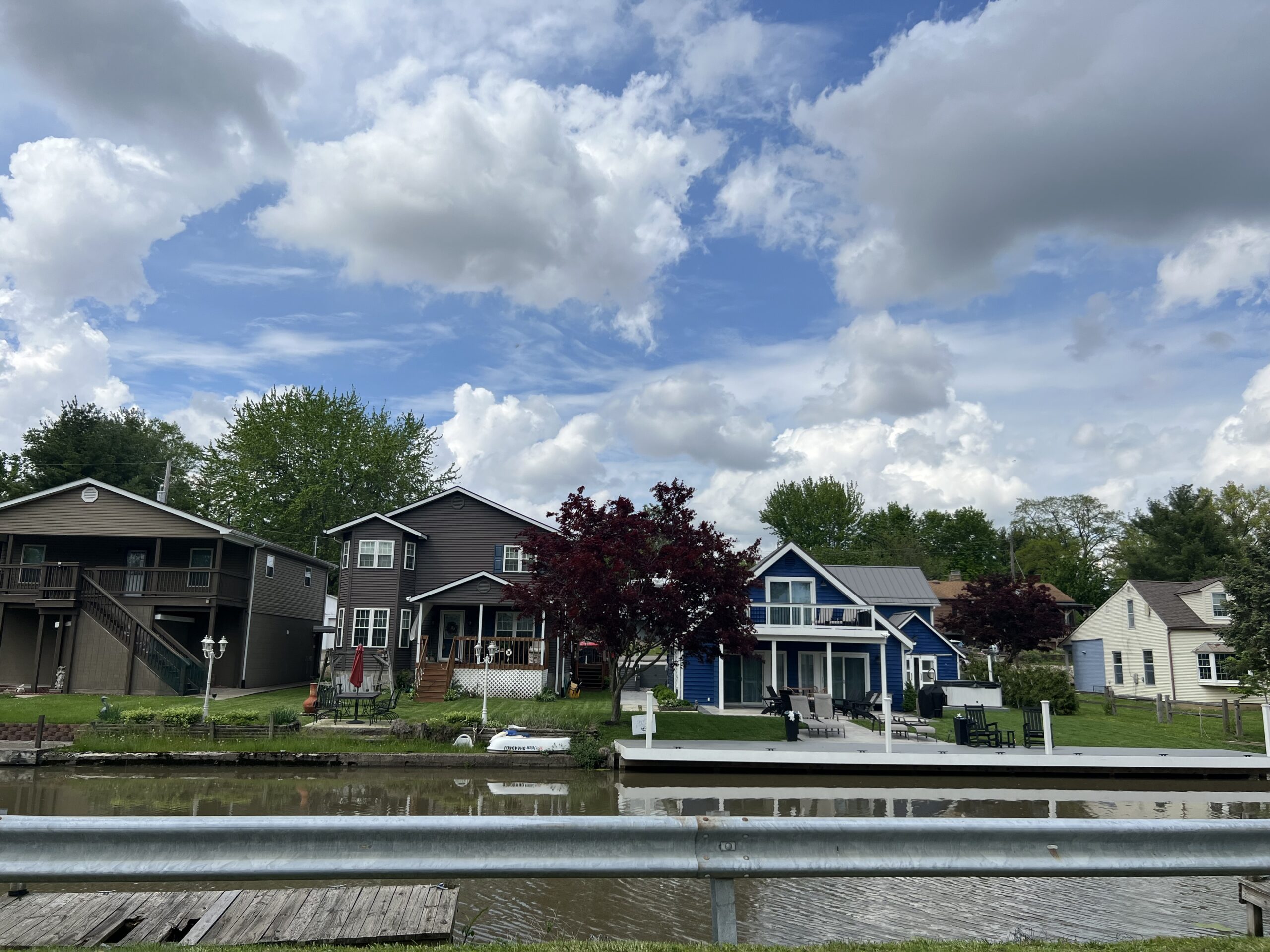 view of houses along the canal in millersport Ohio